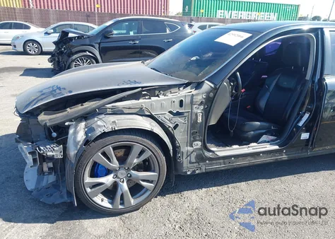 2011 Infiniti M37 z USA, uszkodzony, nr VIN JN1BY1AP1BM324835